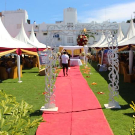 Chamiachi Hotel & Apartments Bamburi Eksteriør billede
