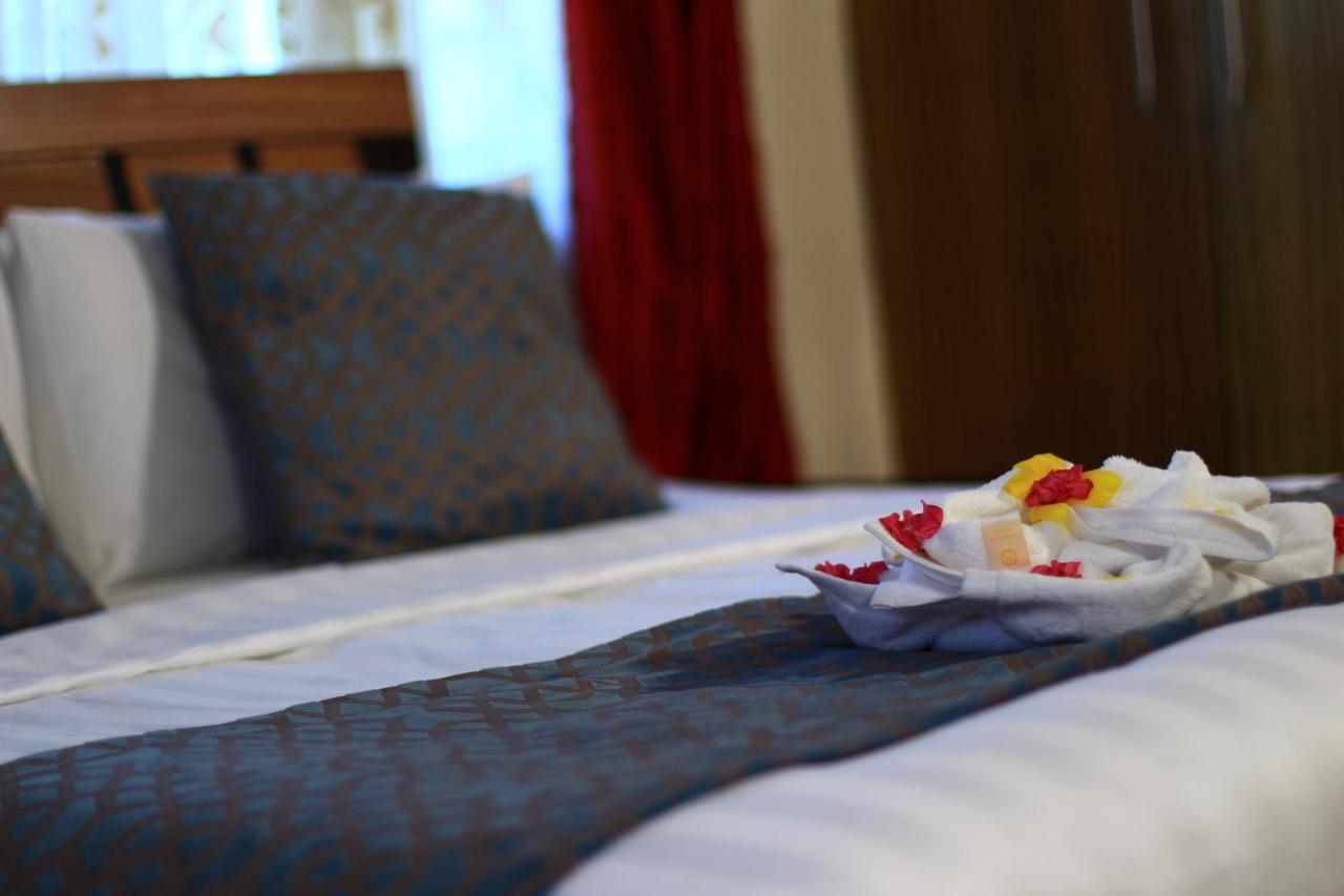 Chamiachi Hotel & Apartments Bamburi Eksteriør billede